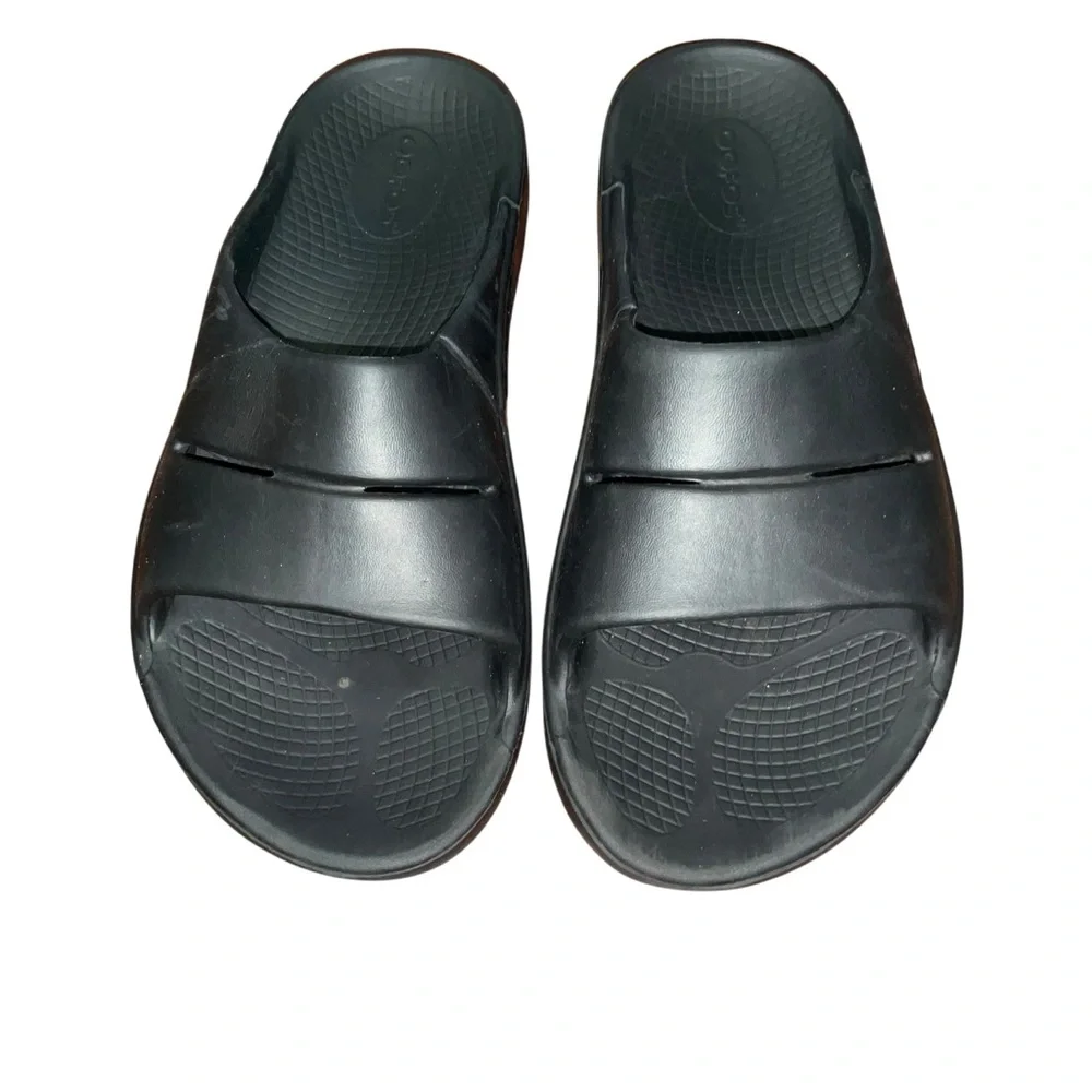 OOFOS Ooriginal Sandals  Women's 9 Lightweight Recovery Footwear Black